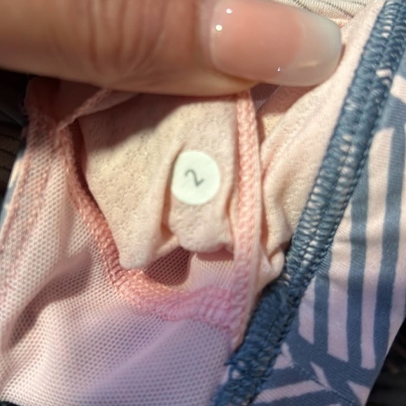 Lululemon Wild Tank Blush Quartz / Banana Leaf Blush Quartz / Silver Spoon - Picture 10 of 11